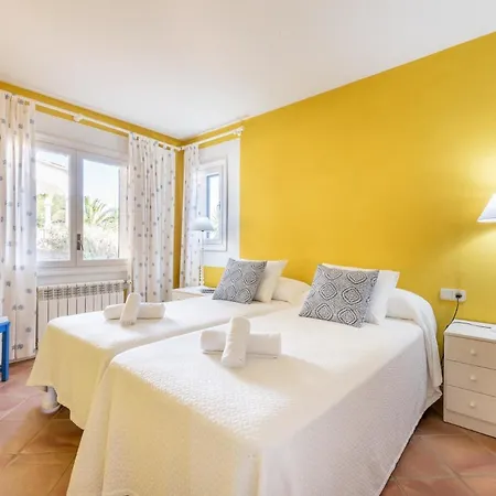 Mit Privatpool Fuer 9 Personen Ca 340 Qm In Portocolom, Mallorca Suedostkueste Von Mallorca